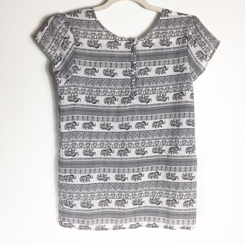 Japna Black Aztec Elephant Print Short Sleeve Top - Picture 2 of 7